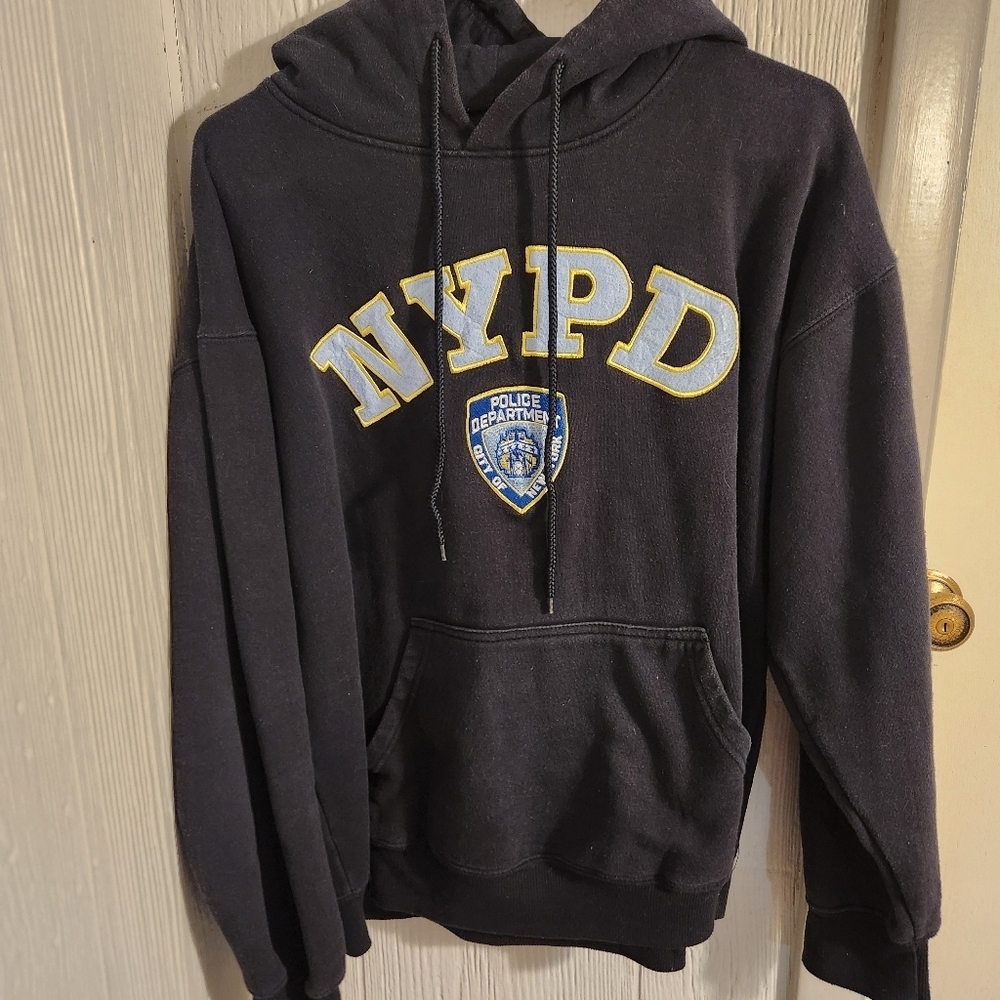 NYPD Hoodie Oficially Licensed Embroidered Size L Runs Small More Of a Medium